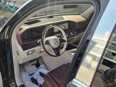 MERCEDES-BENZ GLS - 9