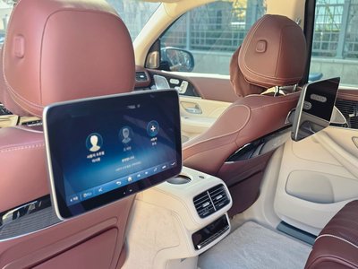 MERCEDES-BENZ GLS - 4