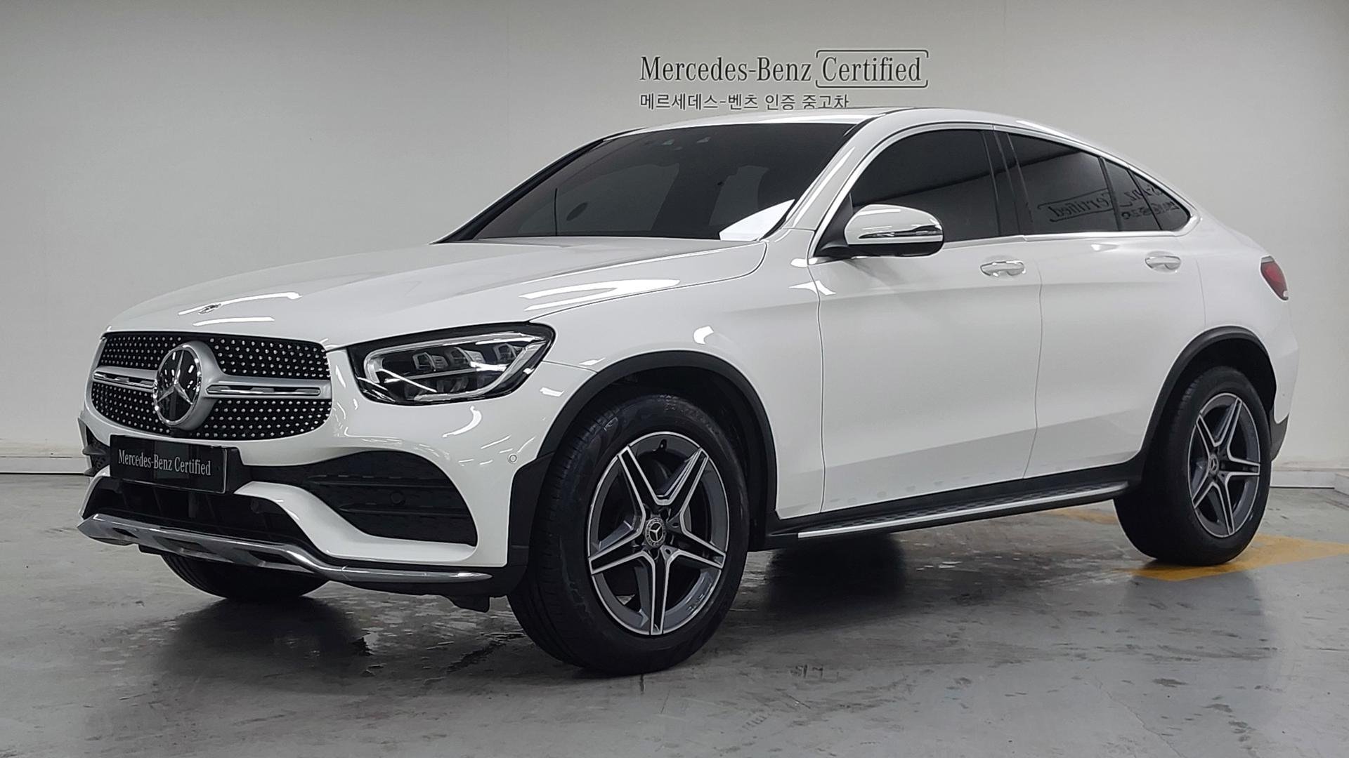 MERCEDES-BENZ GLC - View 1
