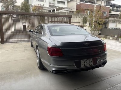BENTLEY FLYING SPUR - 4