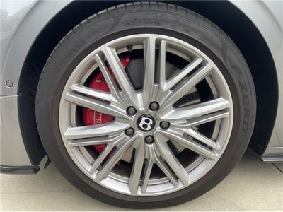 BENTLEY FLYING SPUR - 8