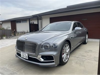 BENTLEY FLYING SPUR - 10