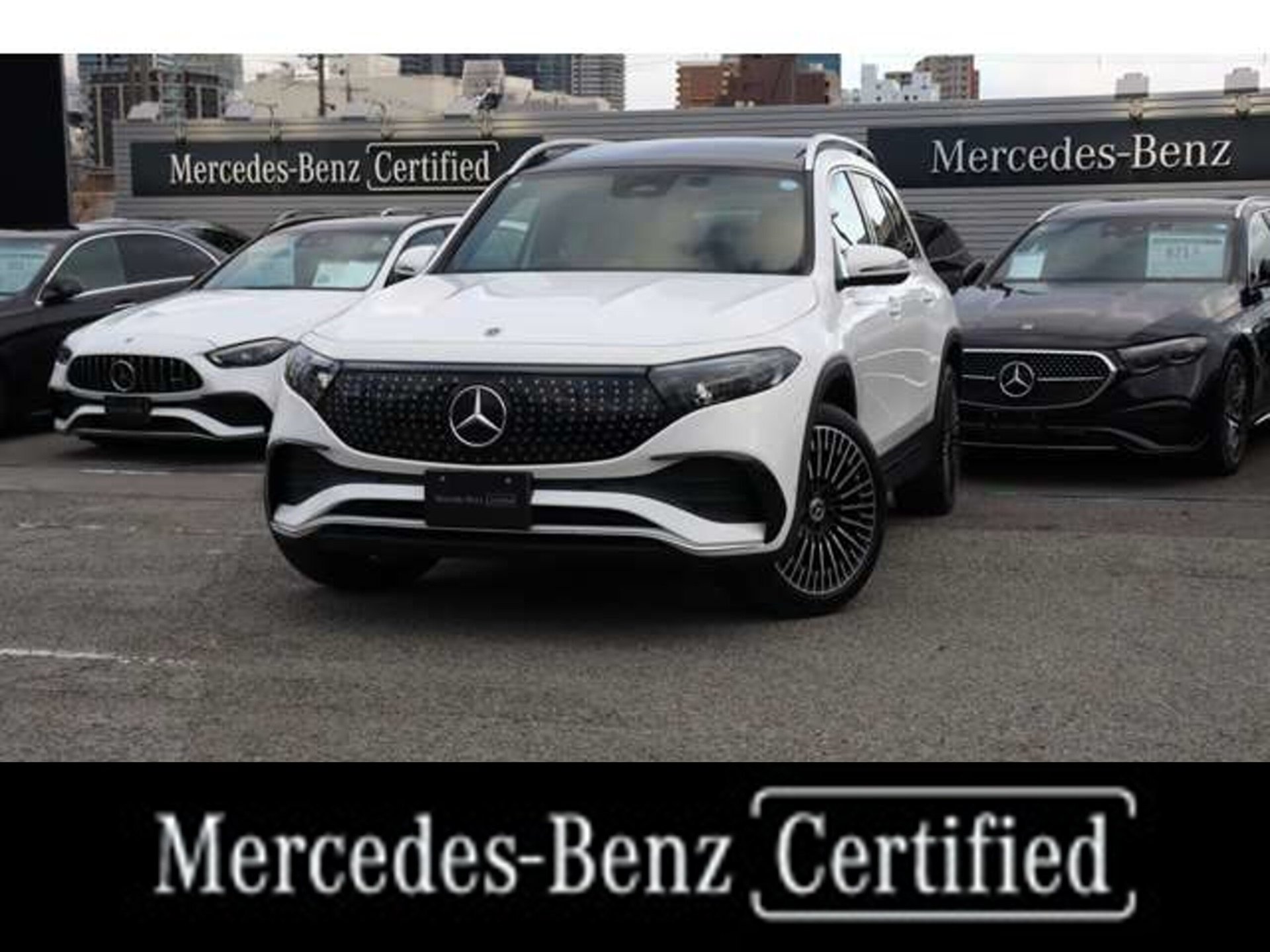 MERCEDES-BENZ EQB - View 1