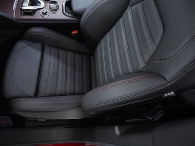 صورة مصغرة 20 لـ 2024 ALFA Romeo STELVIO
