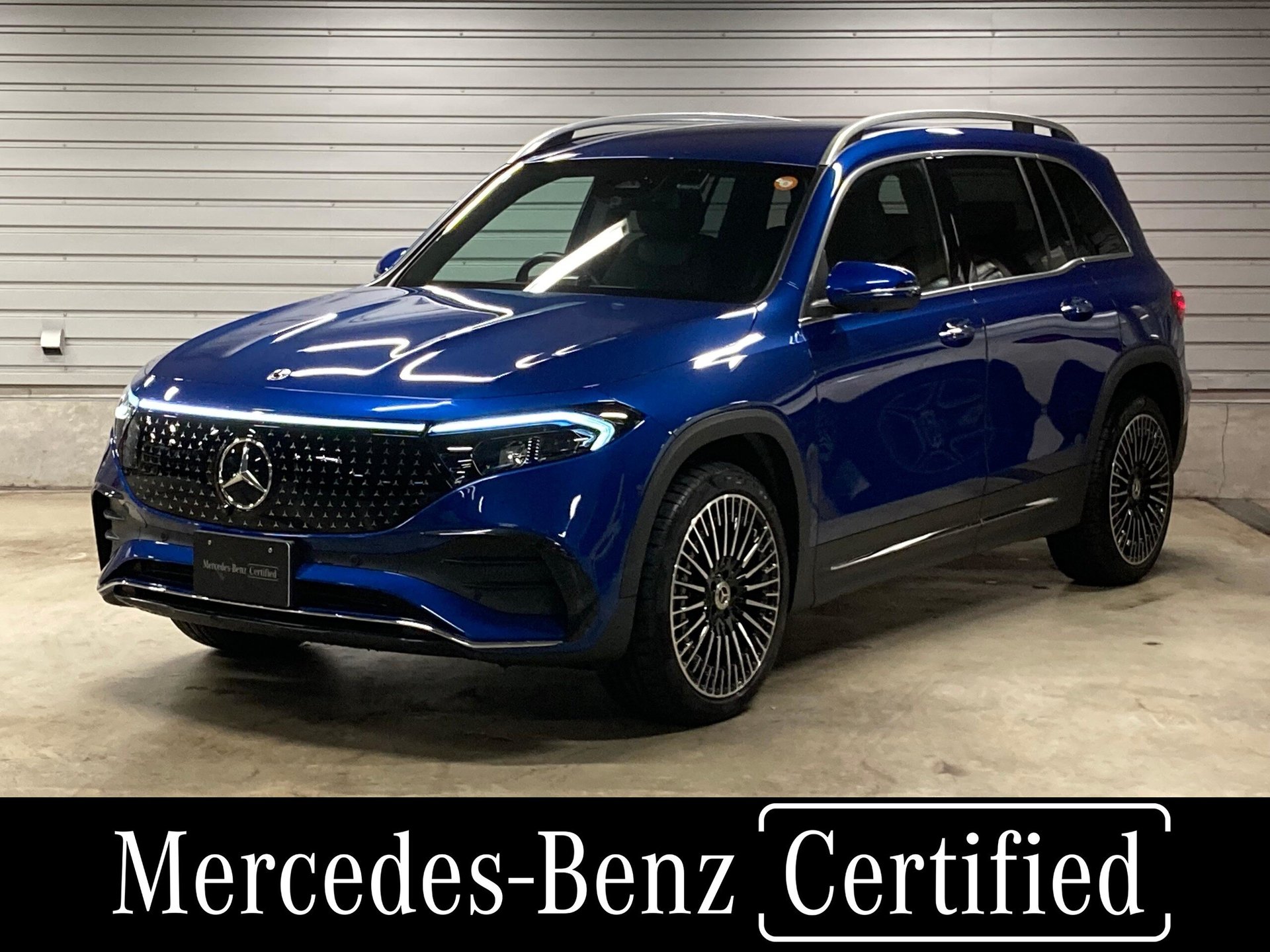 MERCEDES-BENZ EQB - View 1