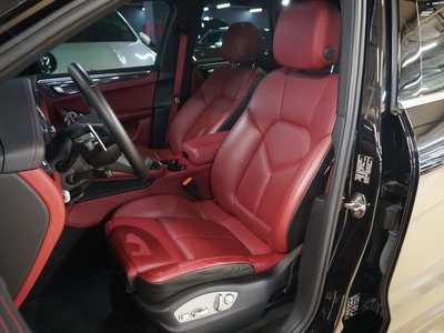 2022 Porsche MACAN — миниатюра 11