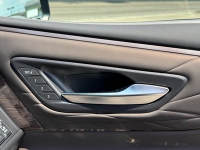 2025 Toyota ALPHARD — миниатюра 40