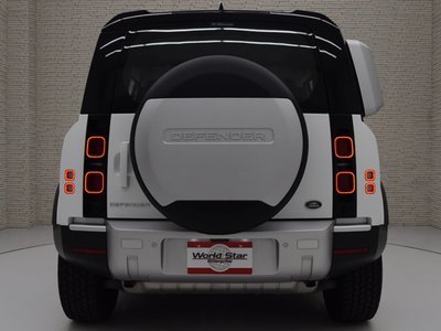 LAND ROVER DEFENDER - 6
