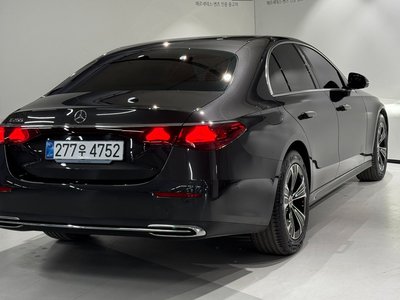 MERCEDES-BENZ E-CLASS - 3