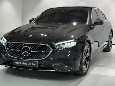 MERCEDES-BENZ E-CLASS - 1