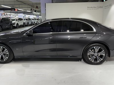 MERCEDES-BENZ E-CLASS - 8