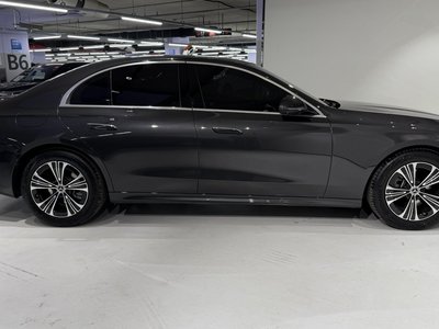 MERCEDES-BENZ E-CLASS - 9