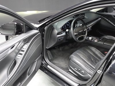 GENESIS G80 (RG3) - 10