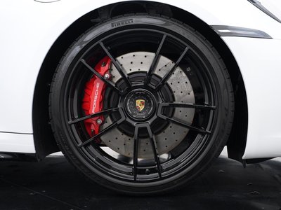 صورة 5 لـ 2024 Porsche 911