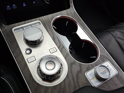 GENESIS GV80 - 9