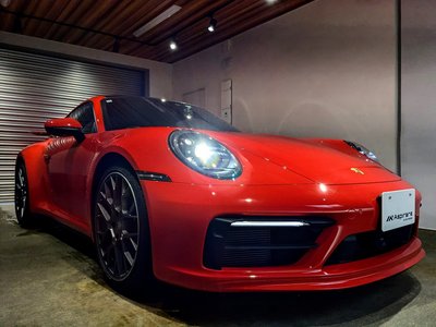 PORSCHE 911 - 7