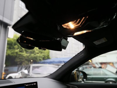 صورة مصغرة 16 لـ 2026 BMW M5