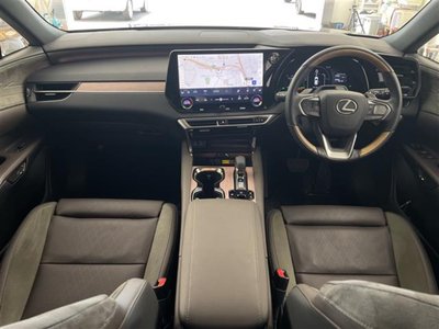 2025 Lexus RX — миниатюра 42