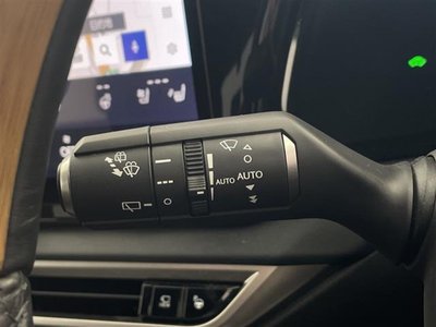 2025 Lexus RX — миниатюра 24