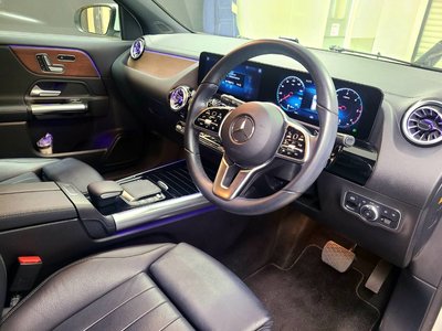 MERCEDES-BENZ GLA - 9