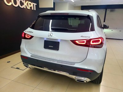 MERCEDES-BENZ GLA - 7