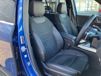 MERCEDES-BENZ GLB - 8