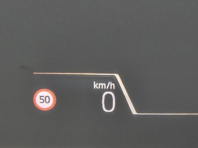 2025 BMW X1 — миниатюра 24