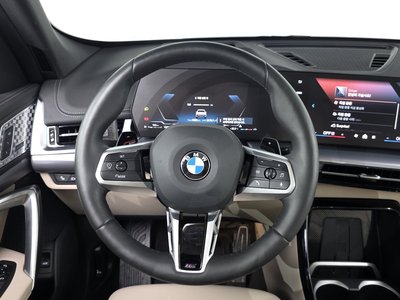 2025 BMW X1 — миниатюра 19