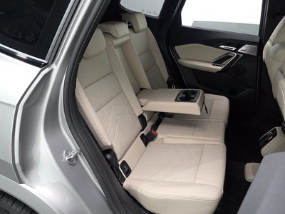 2025 BMW X1 — миниатюра 17