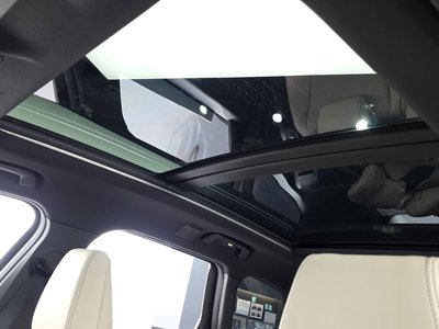 2025 BMW X1 — миниатюра 23