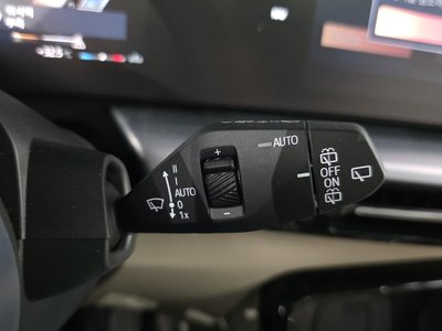 2025 BMW X1 — миниатюра 28