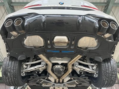 2020 BMW M8 缩略图 88