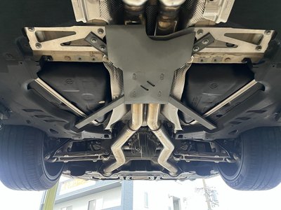 2020 BMW M8 缩略图 83