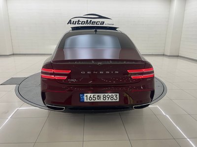 GENESIS G80 (RG3) - 2