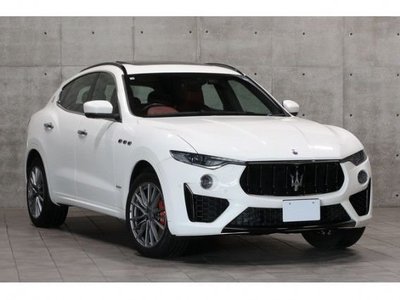 2019 Maserati LEVANTE — фото 4