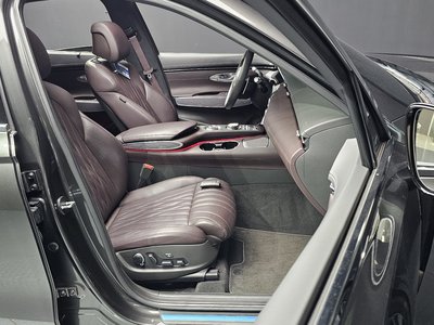 2023 Genesis GV70 — миниатюра 13
