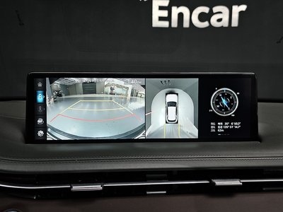 2023 Genesis GV70 — миниатюра 20