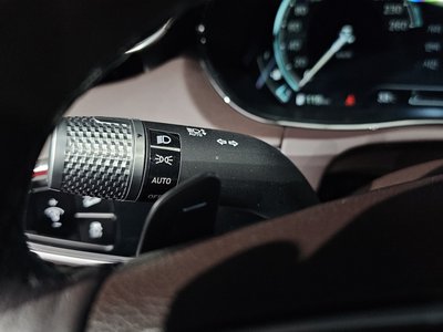 2023 Genesis GV70 — миниатюра 29