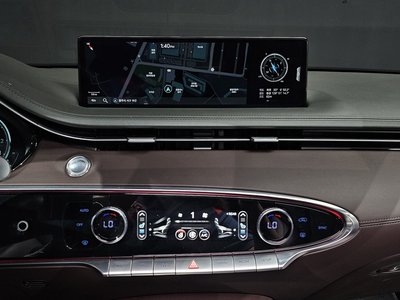 2023 Genesis GV70 — миниатюра 18