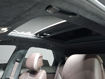 2023 Genesis GV70 — миниатюра 32