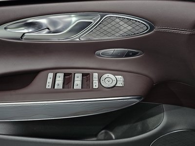 2023 Genesis GV70 — миниатюра 24