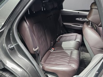 2023 Genesis GV70 — миниатюра 17