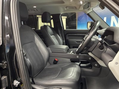 LAND ROVER DEFENDER - 9