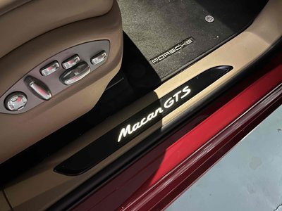 2023 Porsche MACAN — миниатюра 11