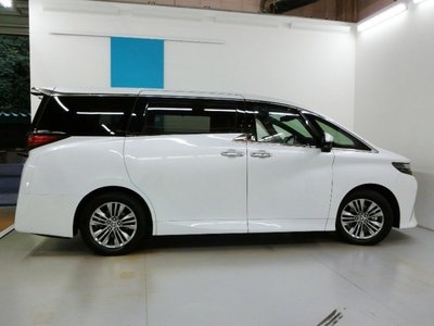 TOYOTA ALPHARD - 4
