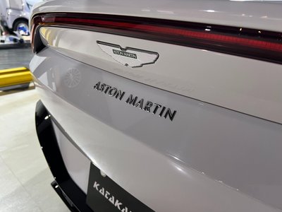 صورة مصغرة 34 لـ 2018 Aston Martin VANTAGE