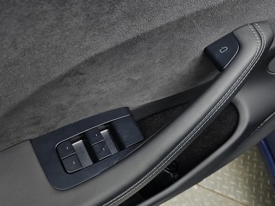 2024 Tesla MODEL 3 缩略图 27