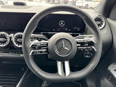 MERCEDES-BENZ GLA - 9