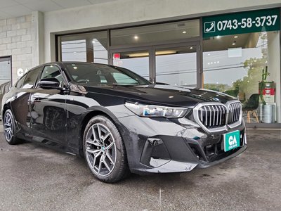 BMW 5 SERIES - 8