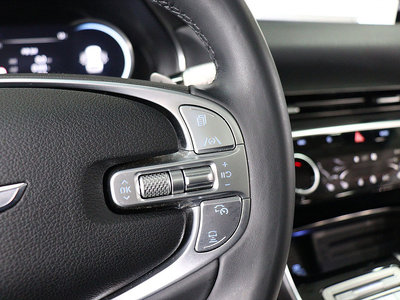 صورة 5 لـ 2022 Genesis GV80